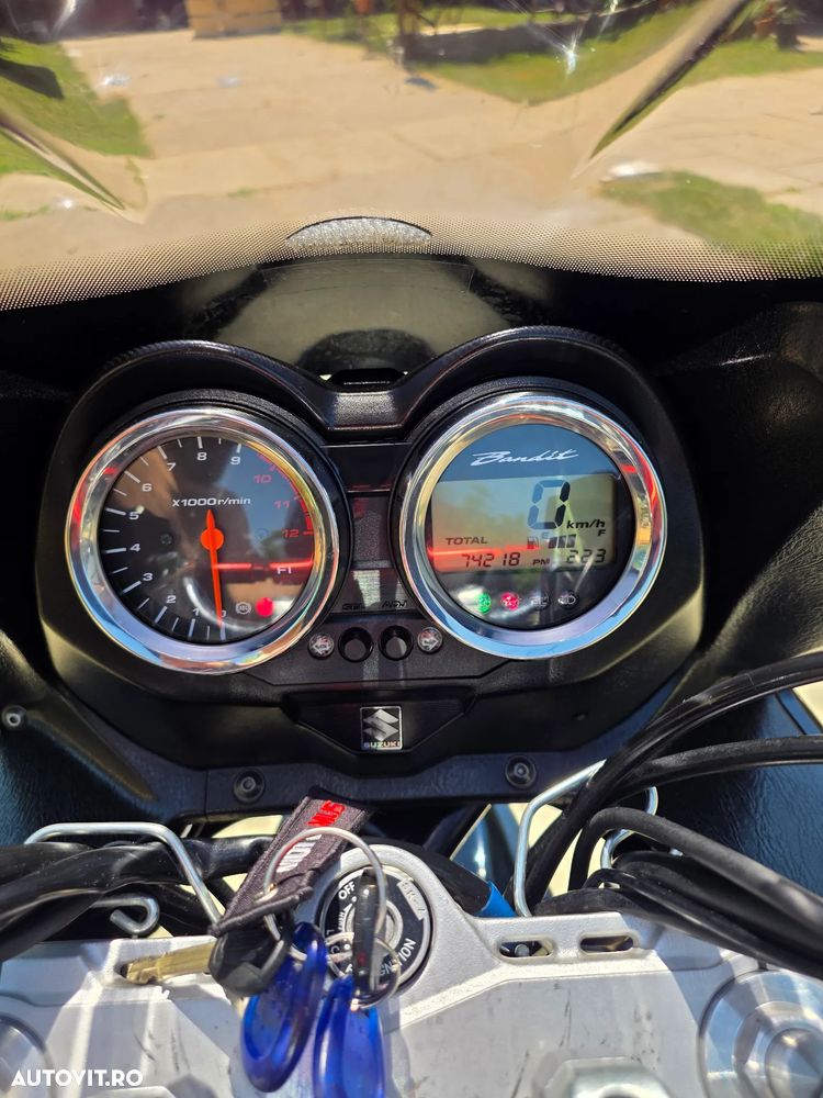 Suzuki GSF - Bandit - 7