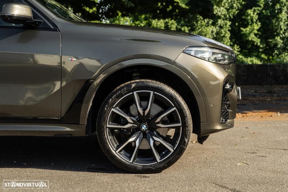 BMW X7 40 d xDrive Pack M - 35