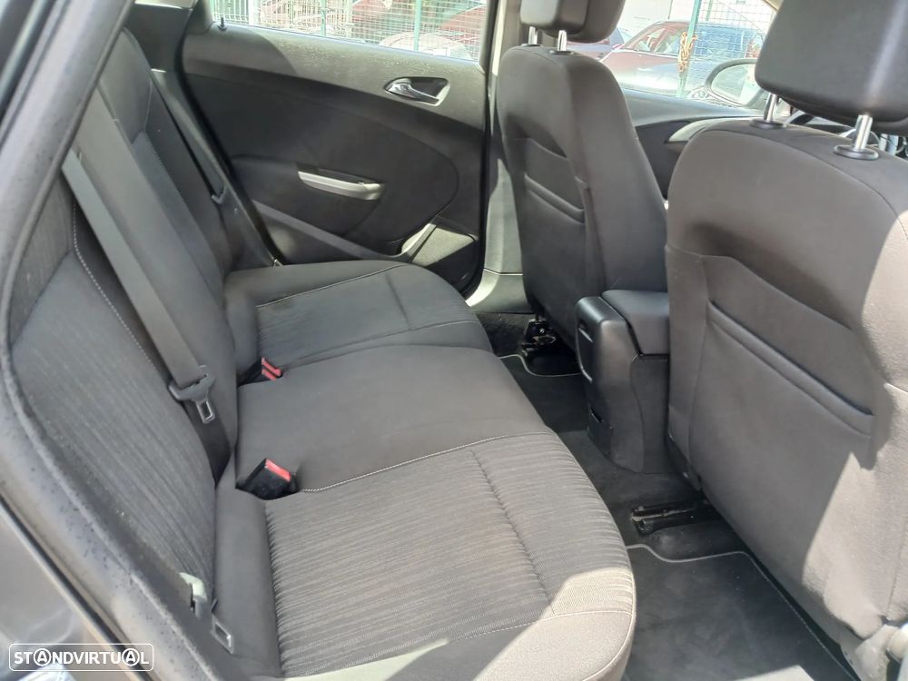 Opel Astra Sports Tourer 1.7 CDTi Enjoy - 19