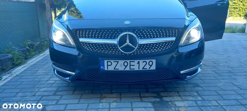 Mercedes-Benz Klasa B 180 (CDI) d 7G-DCT AMG Line - 34