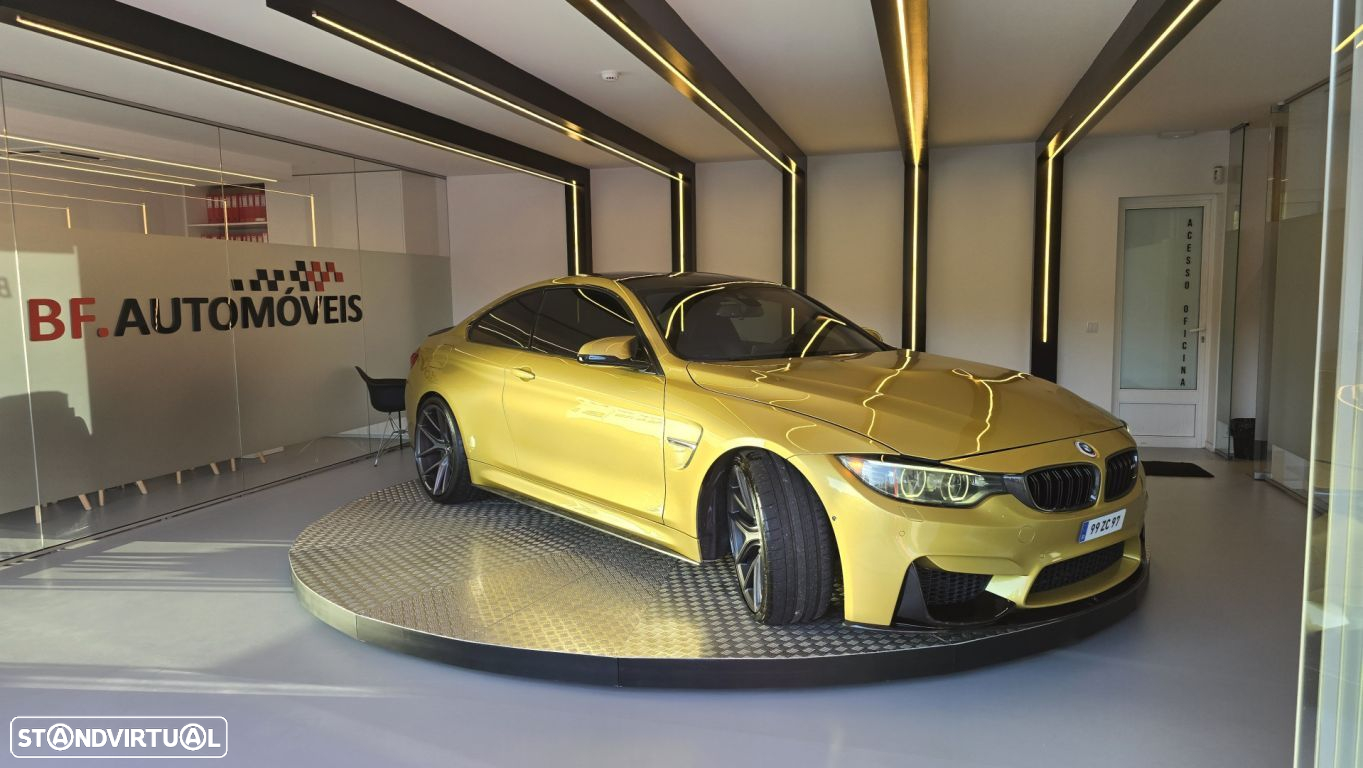 BMW M4 Auto - 5