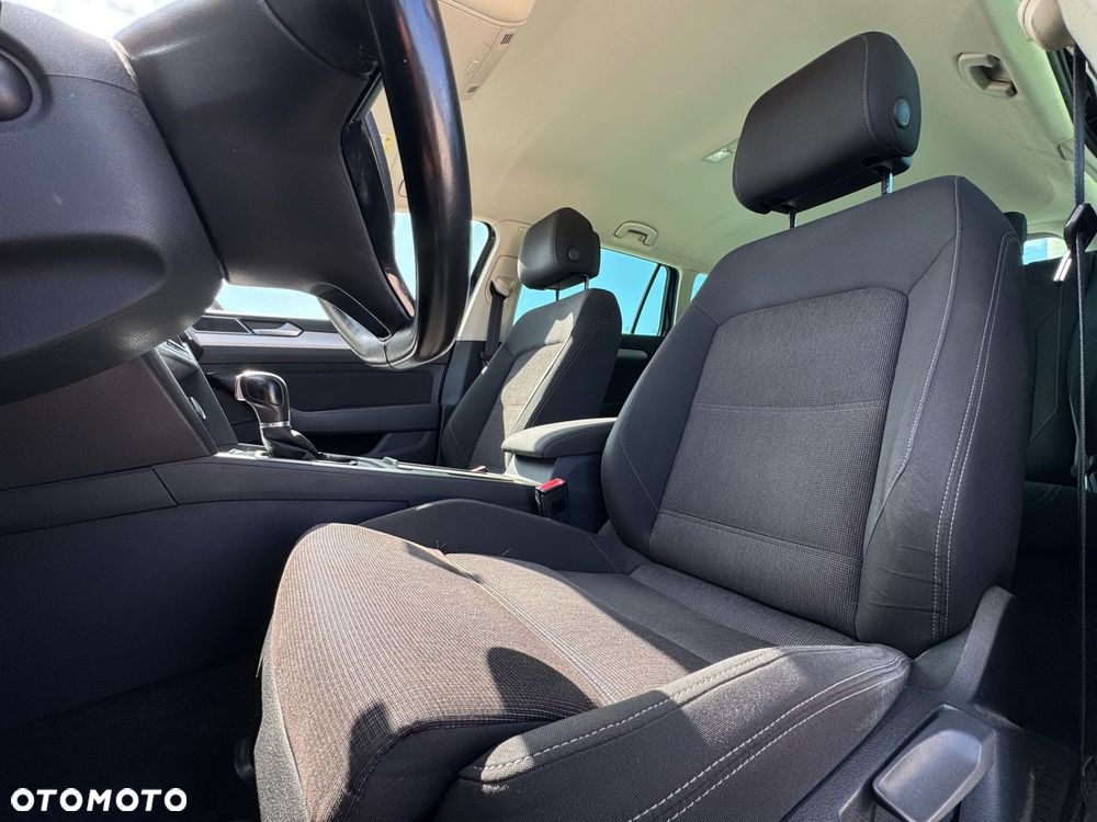 Volkswagen Passat Variant 2.0 TDI DSG (BlueMotion Technology) Comfortline - 14