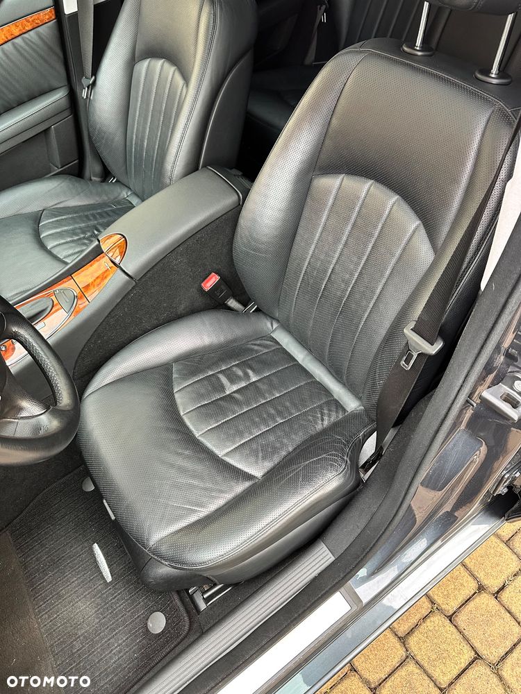 Mercedes-Benz Klasa E 320 CDI 7G-TRONIC Elegance - 6