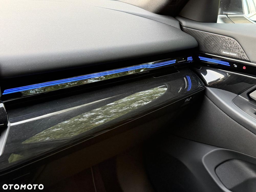 BMW Seria 5 - 26