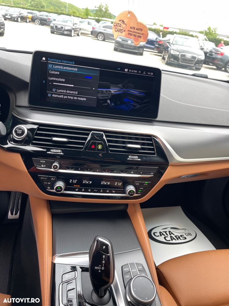 BMW Seria 5 545e xDrive Aut. M Sport Edition - 35