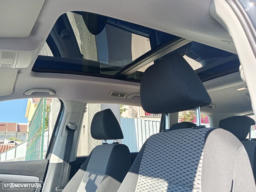 VW Sharan 2.0 TDI Confortline - 12