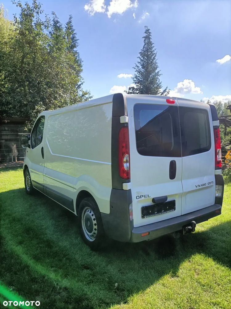 Opel Vivaro - 2