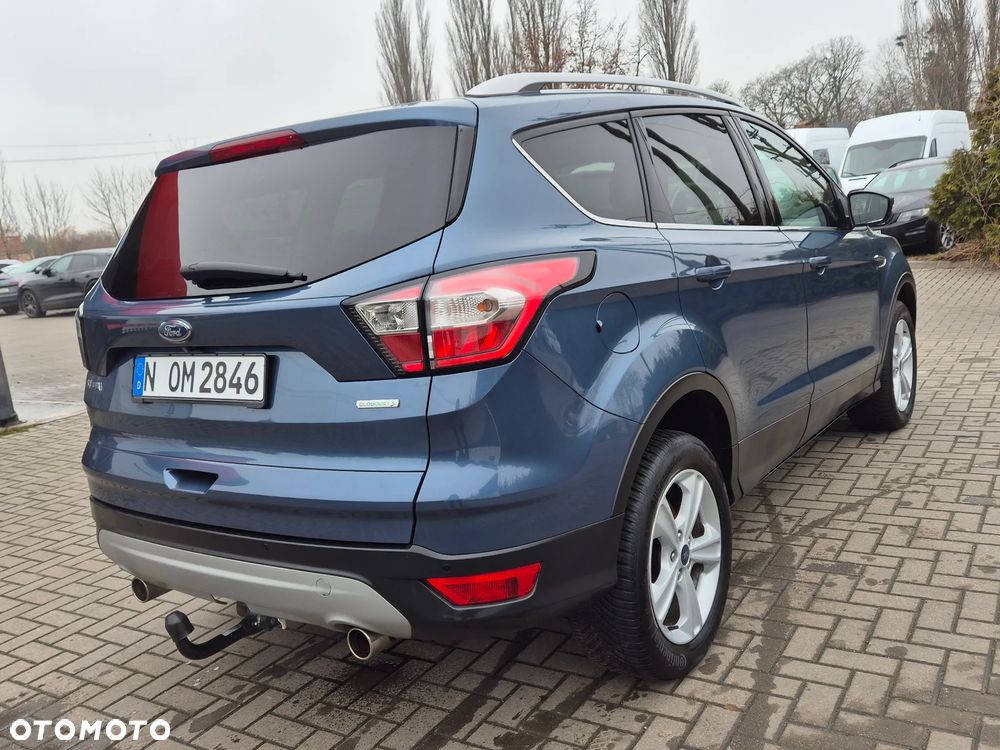 Ford Kuga - 11