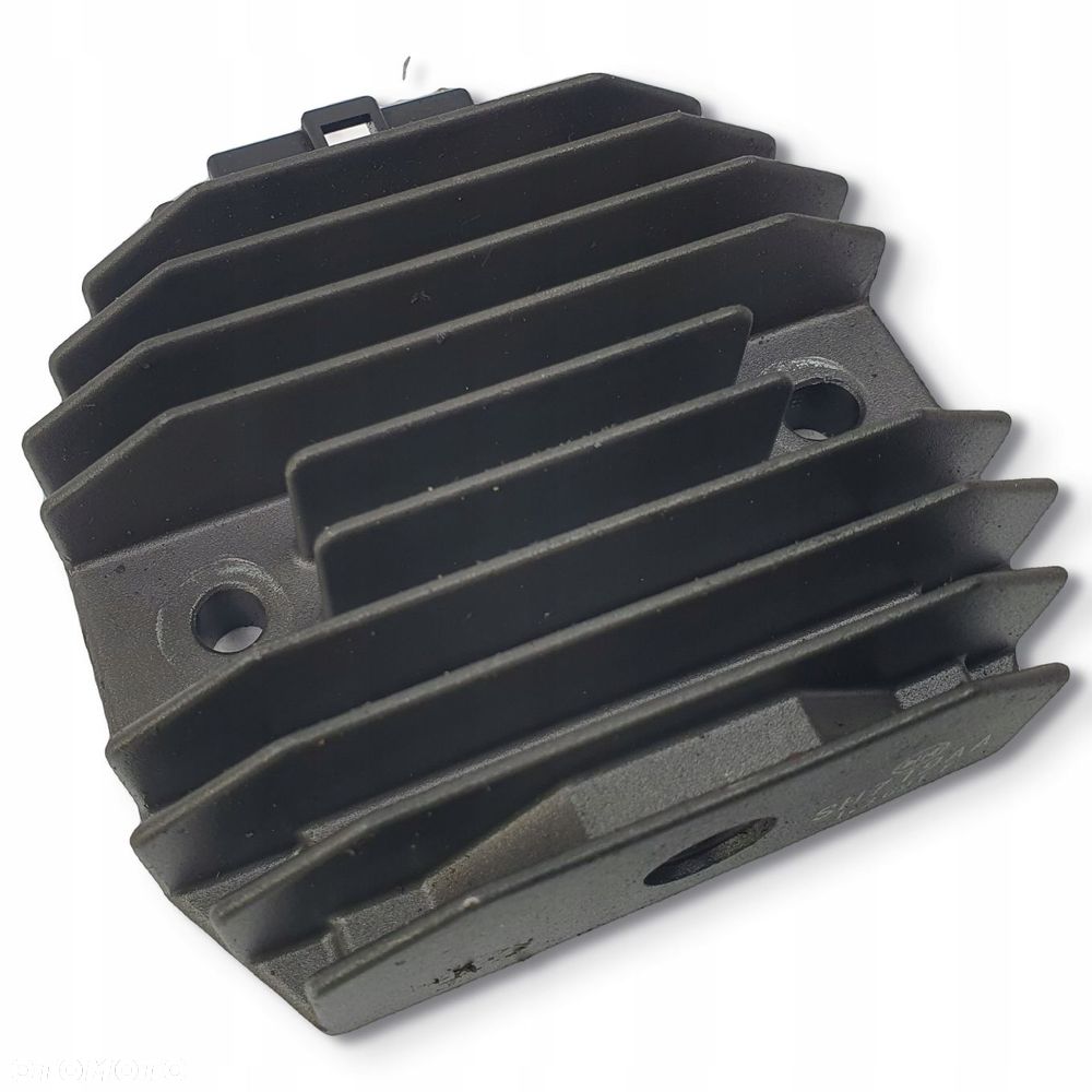 REGULATOR NAPIĘCIA Yamaha T-Max 560 Tech Max 560 20-25 moduł SH719AA - 1