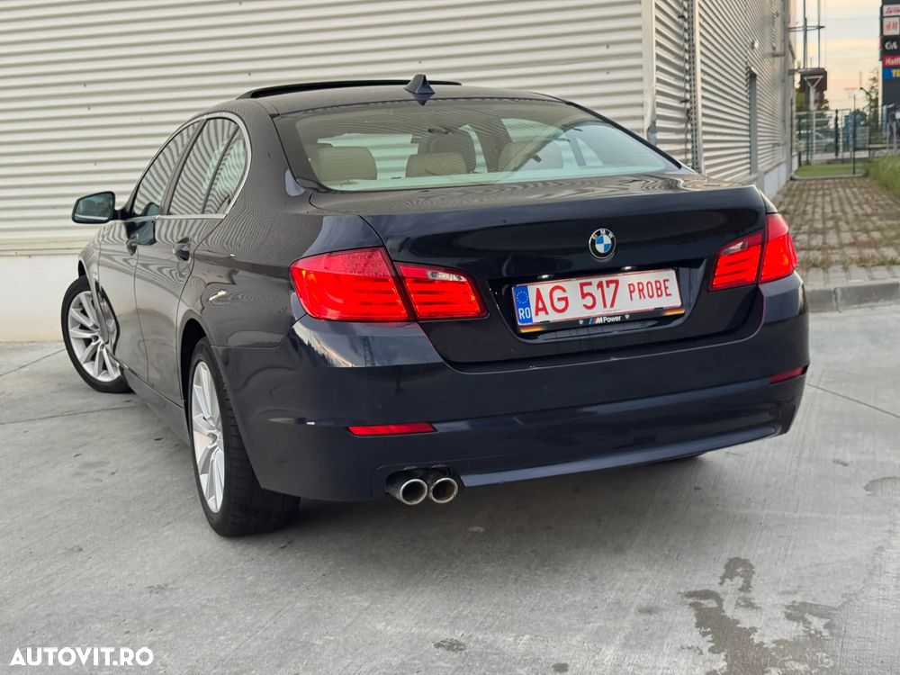 BMW Seria 5 520d Aut. Luxury Line - 10