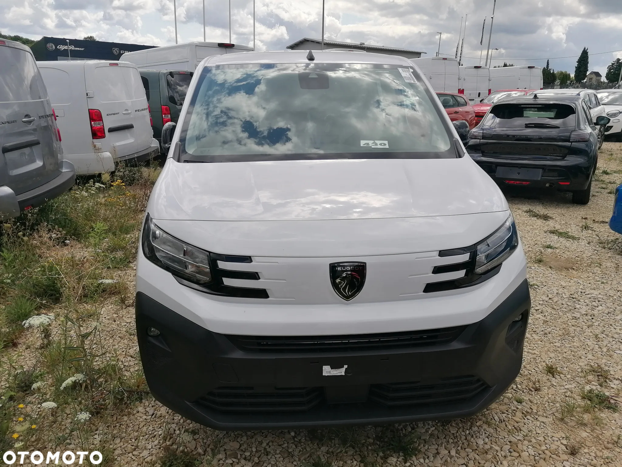 Peugeot Partner Furgon Brygadowy 5miejsc LONG 1.5 HDi 130KM EAT8 AUTOMAT !! Od ręki !! - 3