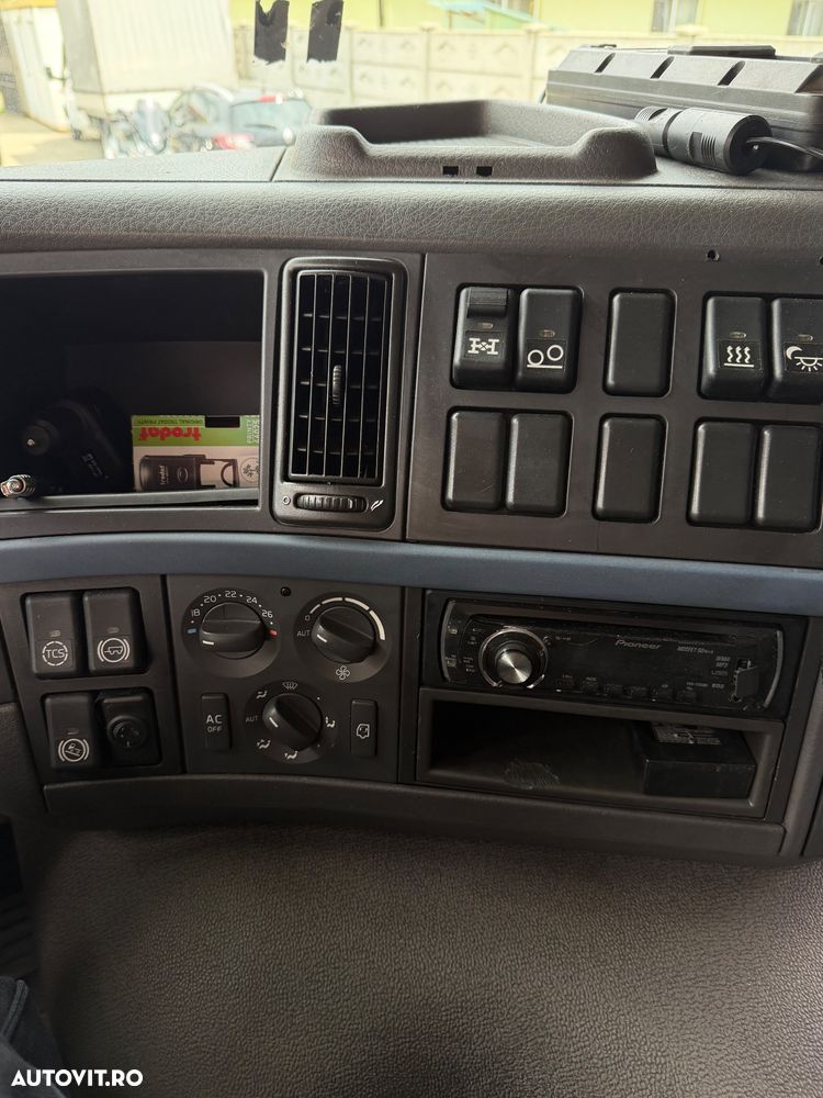 Volvo FM 480 macara HIAB - 20