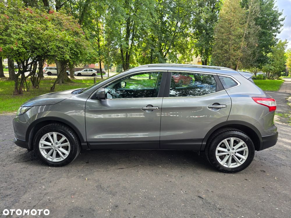 Nissan Qashqai 1.6 DIG-T N-Connecta - 36