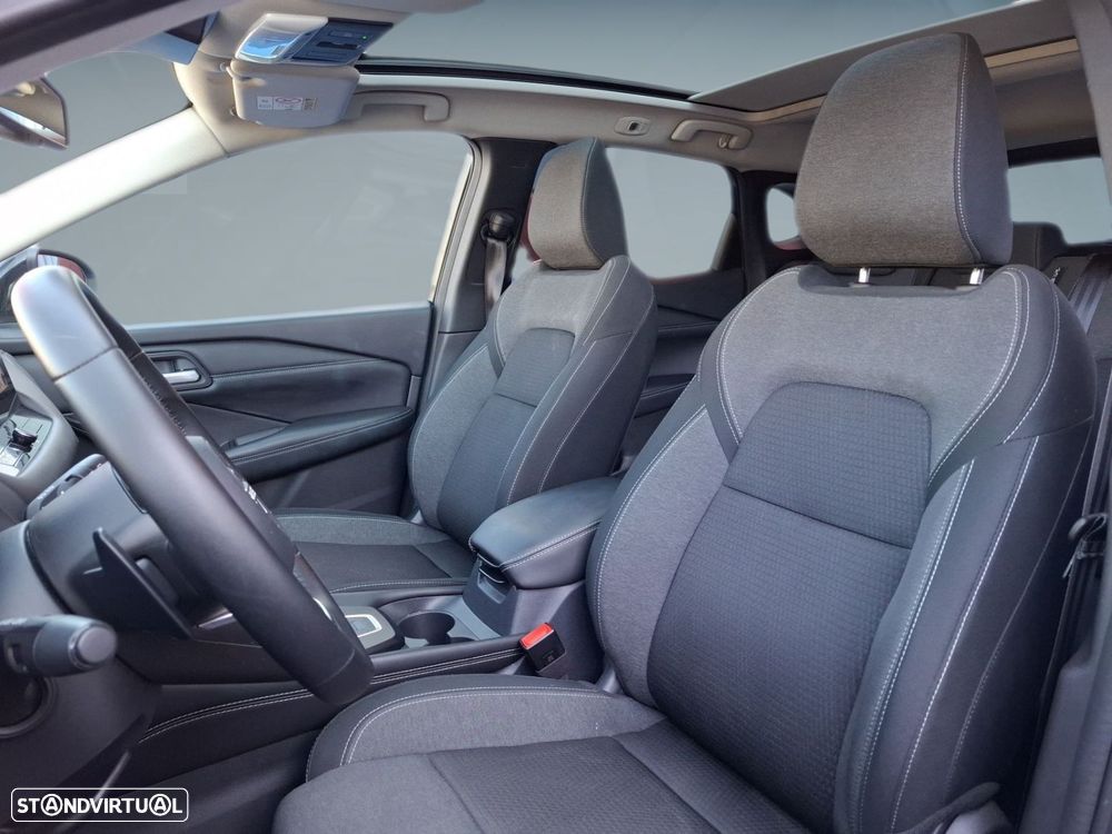 Nissan Qashqai 1.3 DIG-T N-Connecta LED+SKY Xtronic - 5