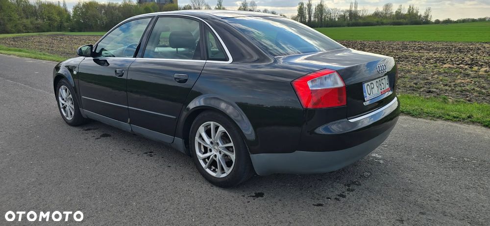 Audi A4 Limousine 1.9 TDI Quattro - 4
