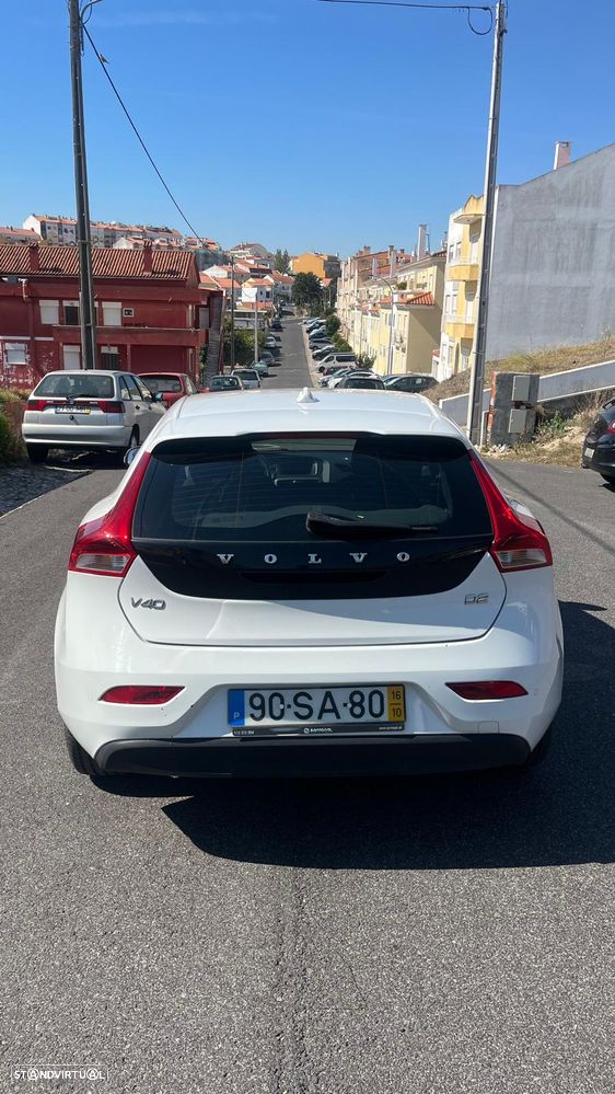 Volvo V40 2.0 D2 Kinetic Eco - 4