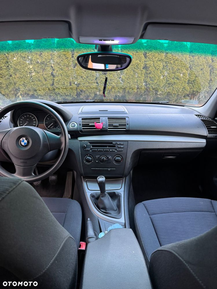 BMW Seria 1 116i - 6