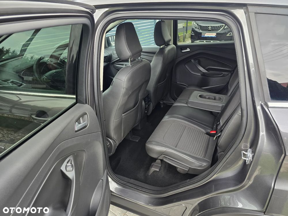 Ford Kuga 1.5 EcoBoost 4x4 Titanium - 8