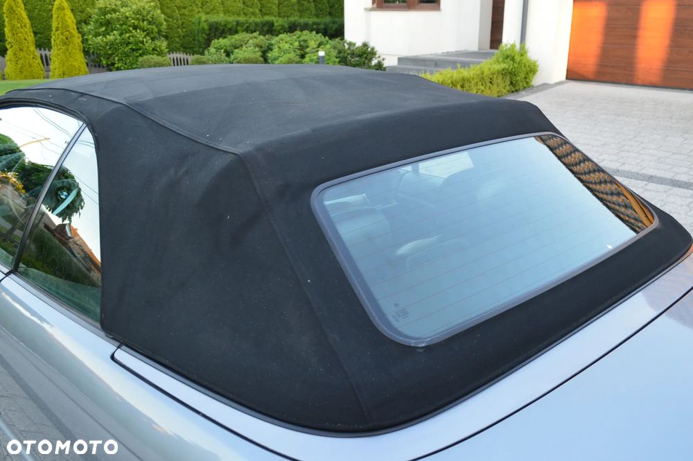 BMW Seria 3 318 CI - 7