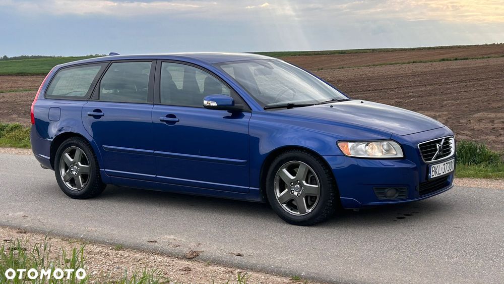 Volvo V50 T5 Momentum - 3