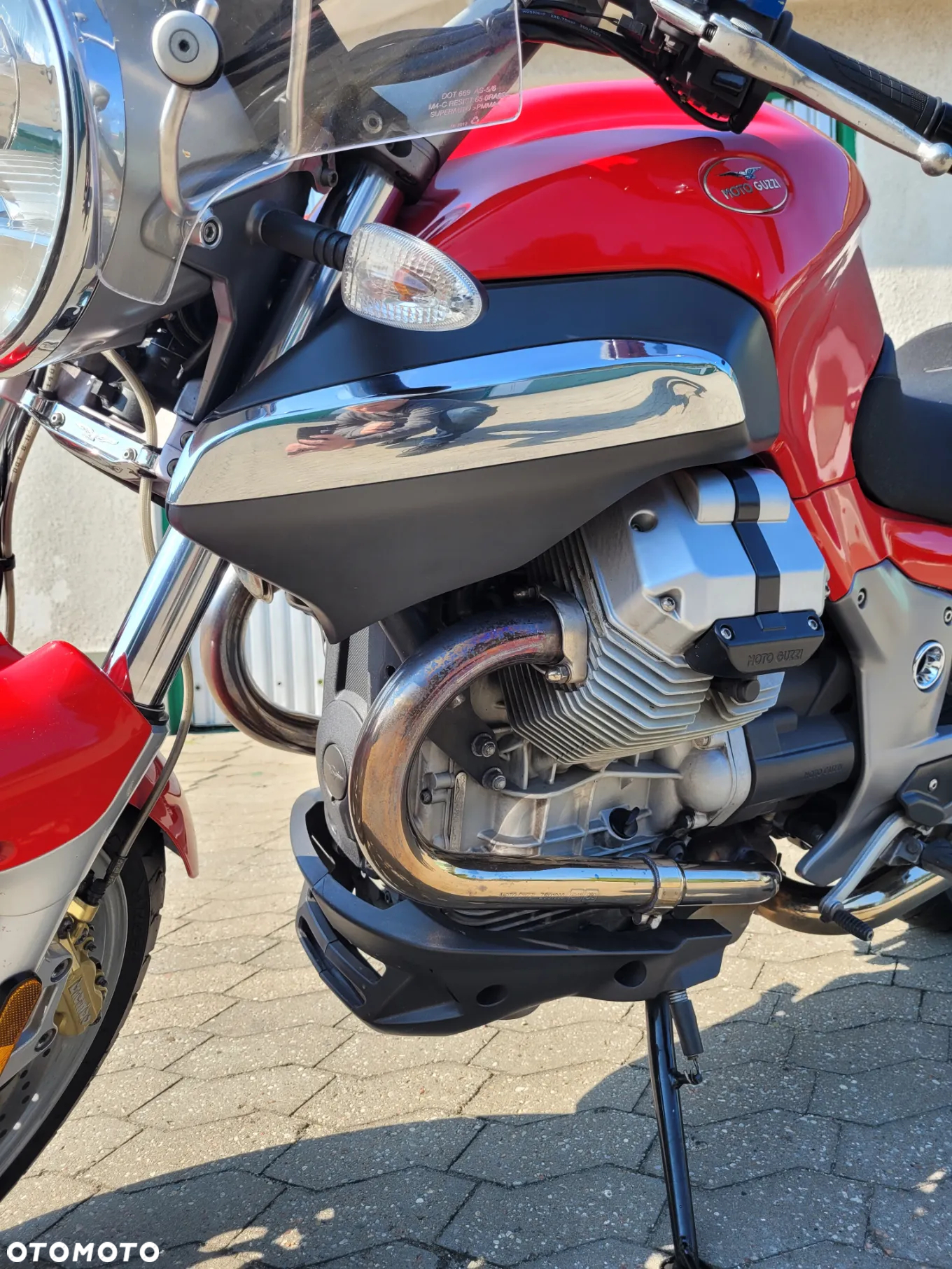 Moto Guzzi Breva - 10