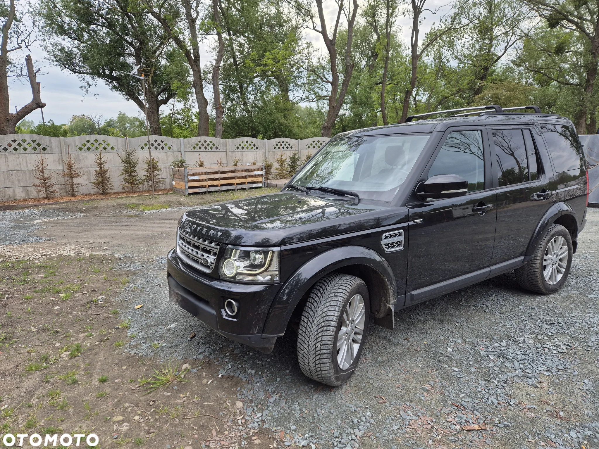 Land Rover Discovery IV 3.0 SD V6 HSE - 3