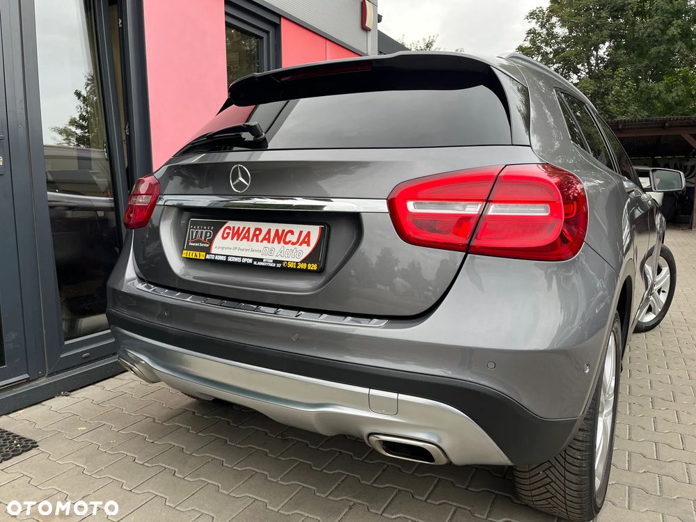 Mercedes-Benz GLA 200 7G-DCT UrbanStyle Edition - 9
