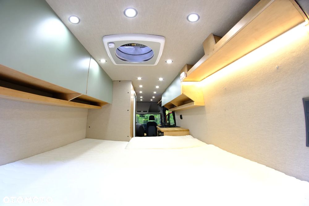 Volkswagen Crafter - 21
