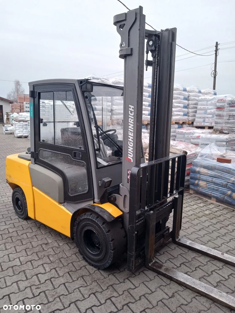 Jungheinrich TFG 425 - 5