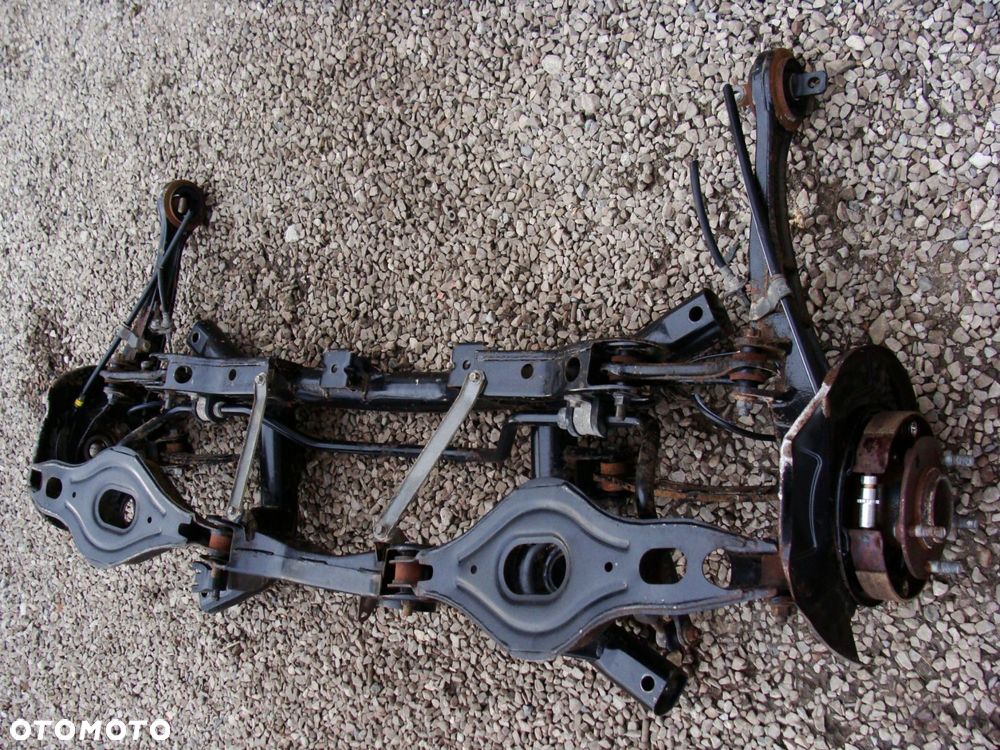 zawieszenie tylne mitshubishi outlander ii peugeot 4007 citroen c-crosser - 6