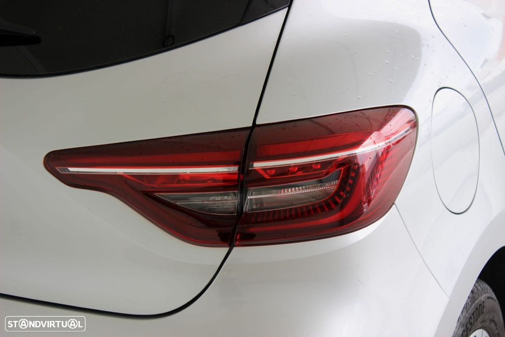 Renault Clio 1.0 TCe Limited Bi-Fuel - 8