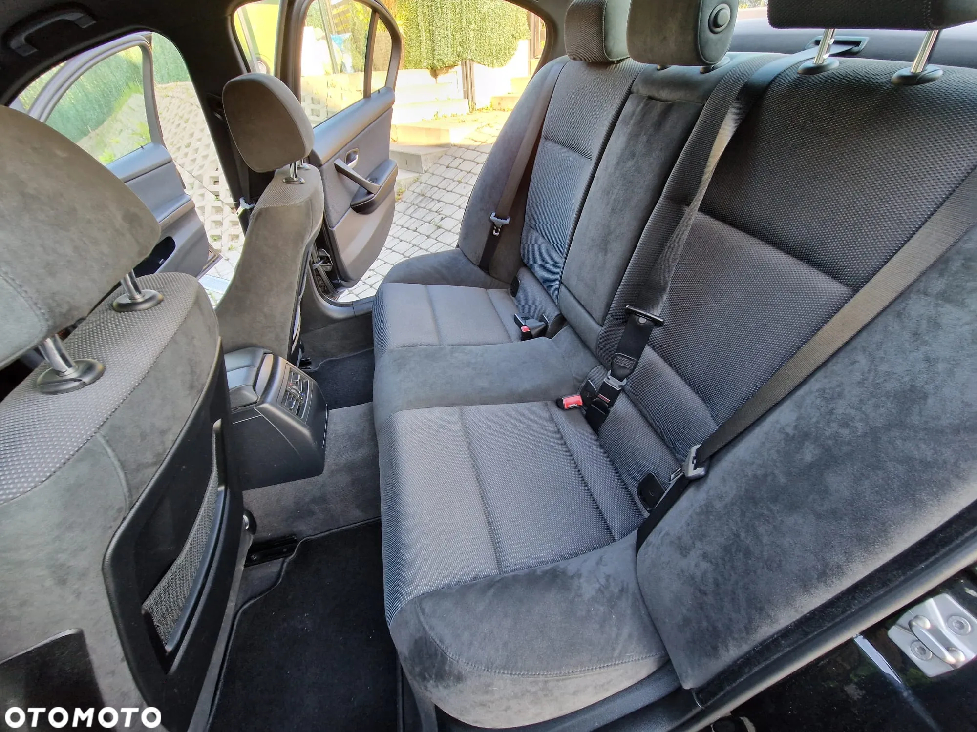 BMW Seria 3 318i - 15