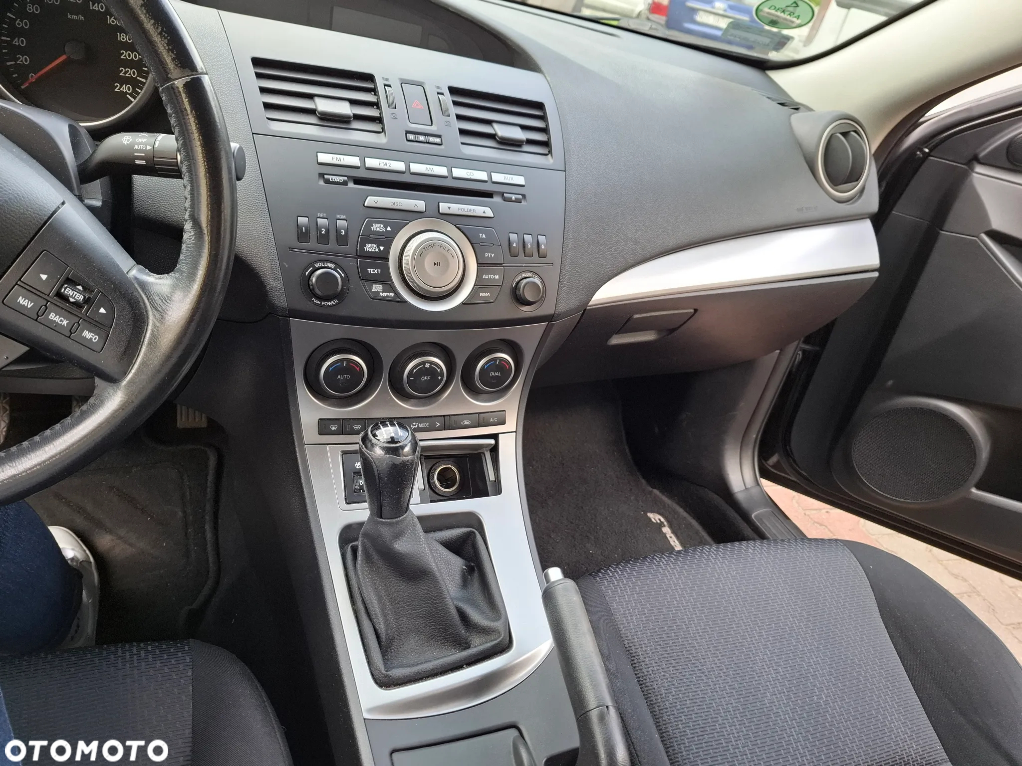 Mazda 3 1.6 Comfort - 17