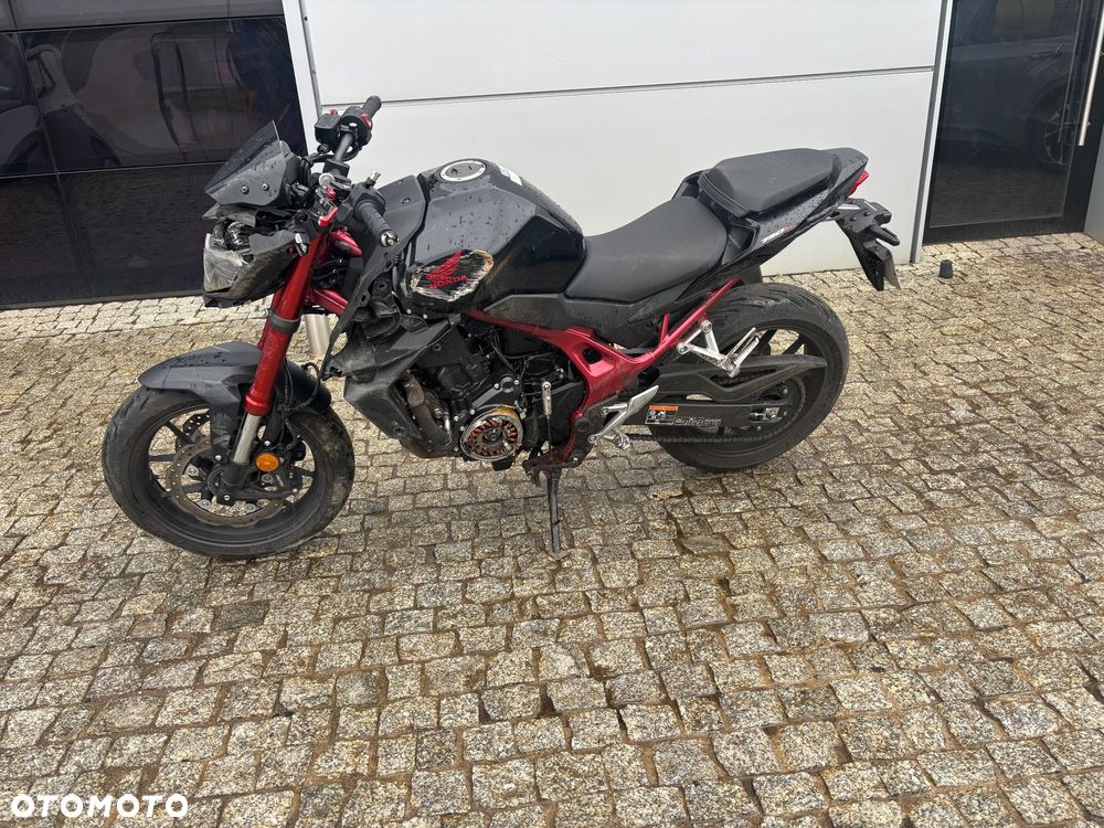Honda Hornet - 9
