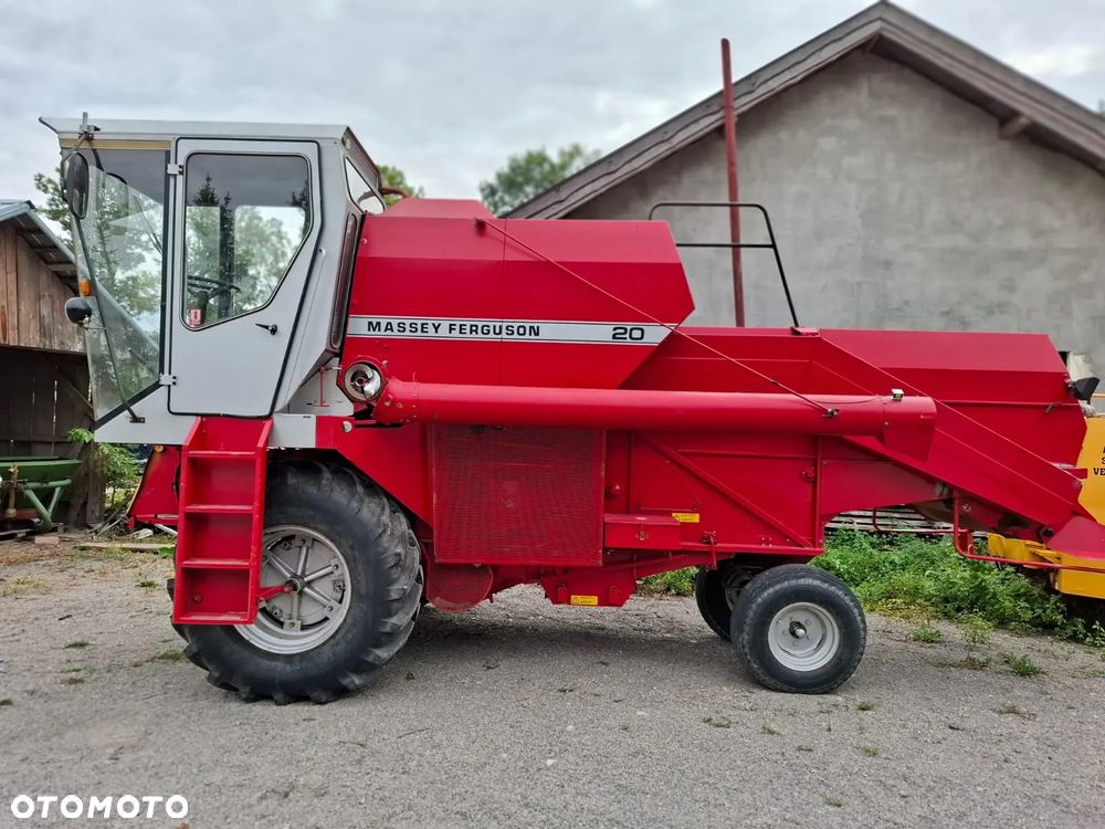 Massey Ferguson 22