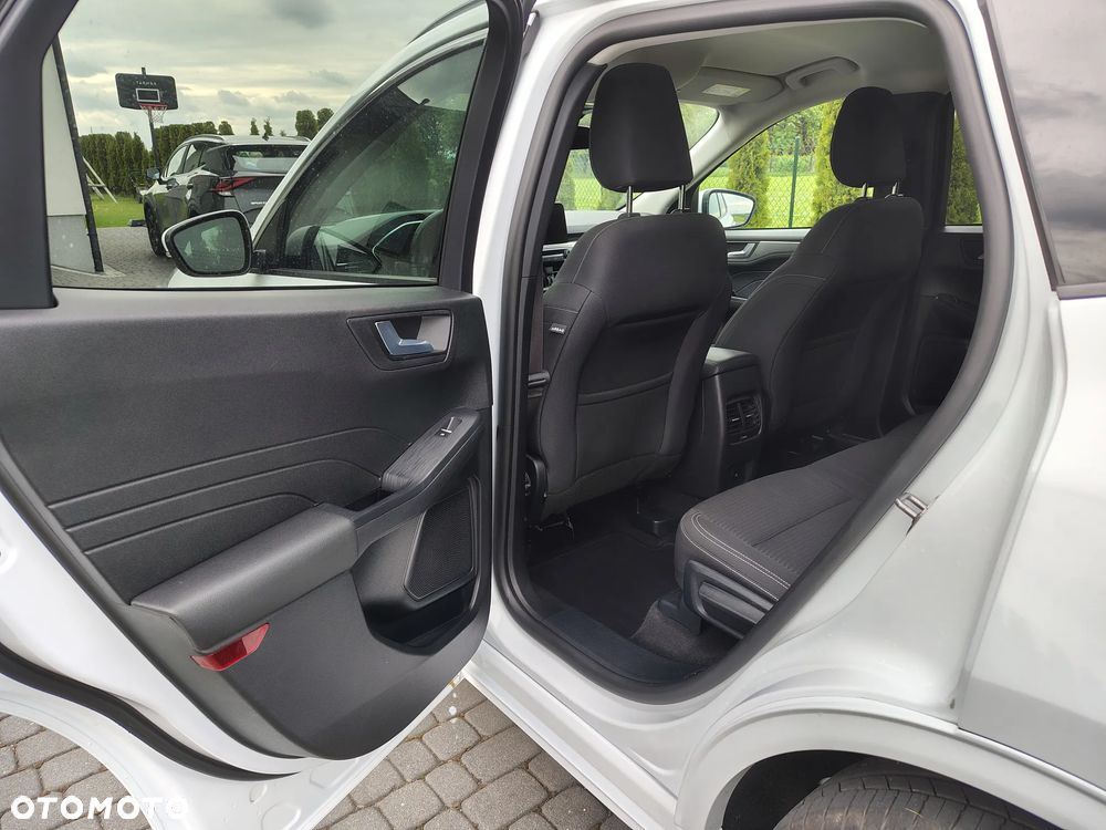 Ford Kuga 1.5 EcoBoost TITANIUM - 18