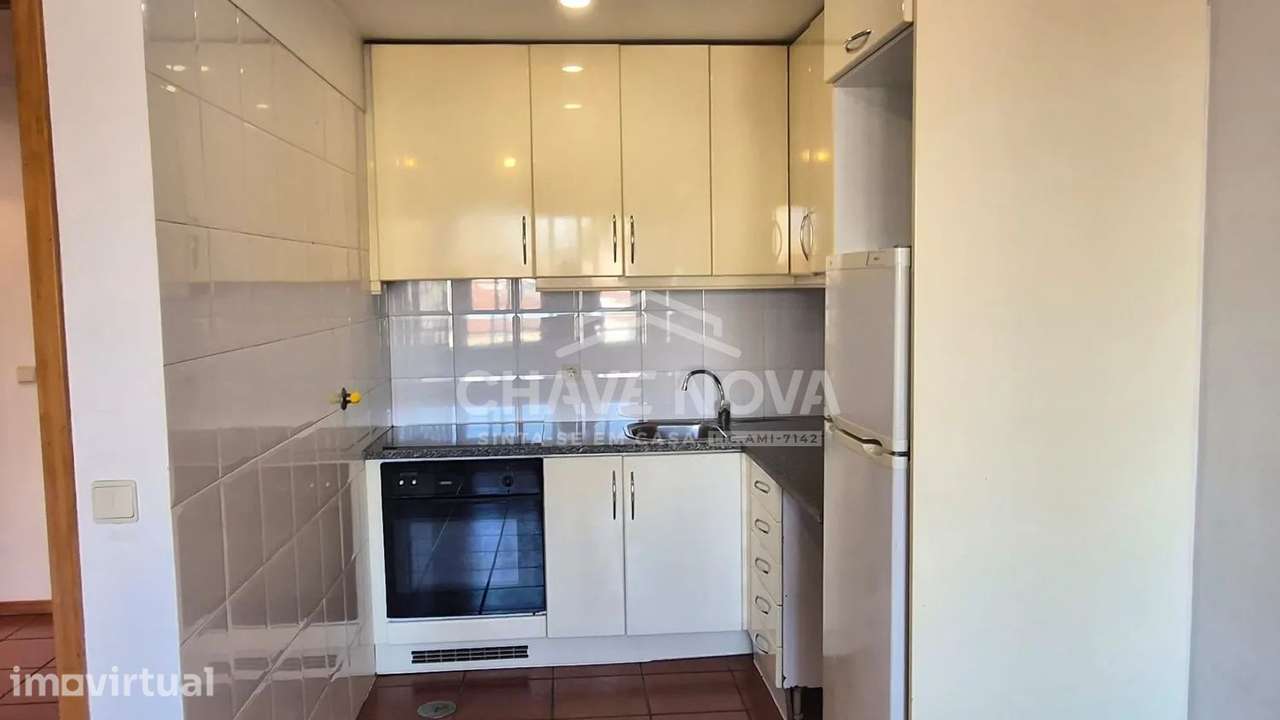 Apartamen T1 em São Mamede Infesta - Grande imagem: 5/21