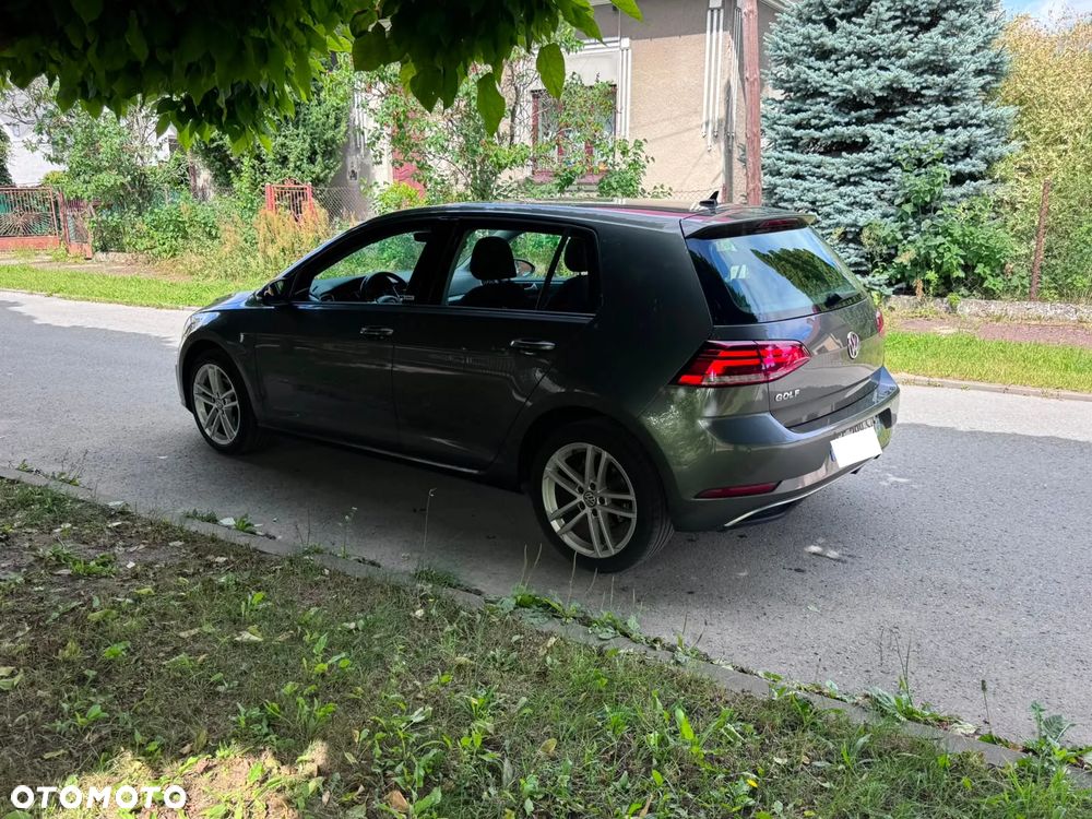 Volkswagen Golf - 3