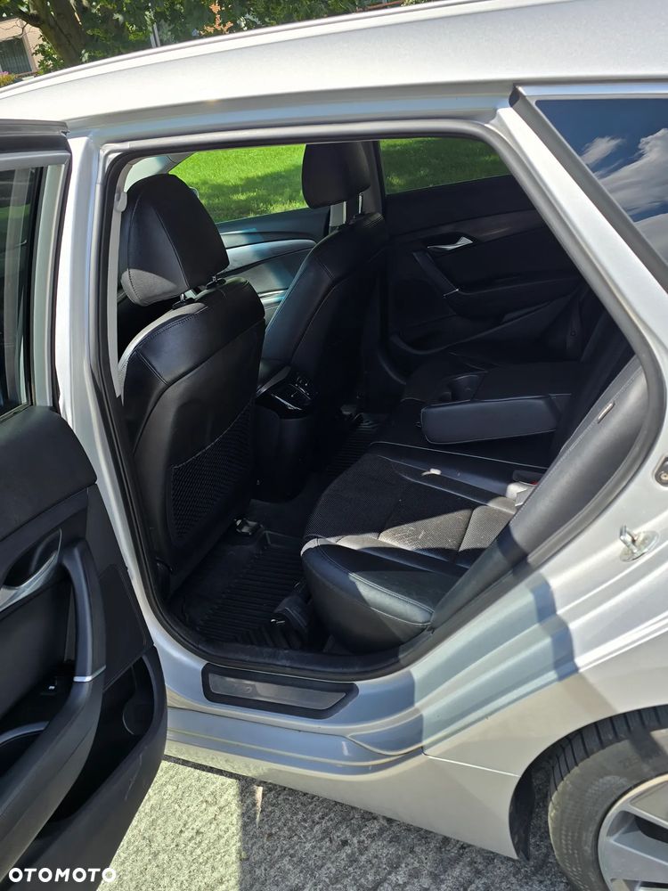 Hyundai i40 1.7 CRDi Comfort - 5