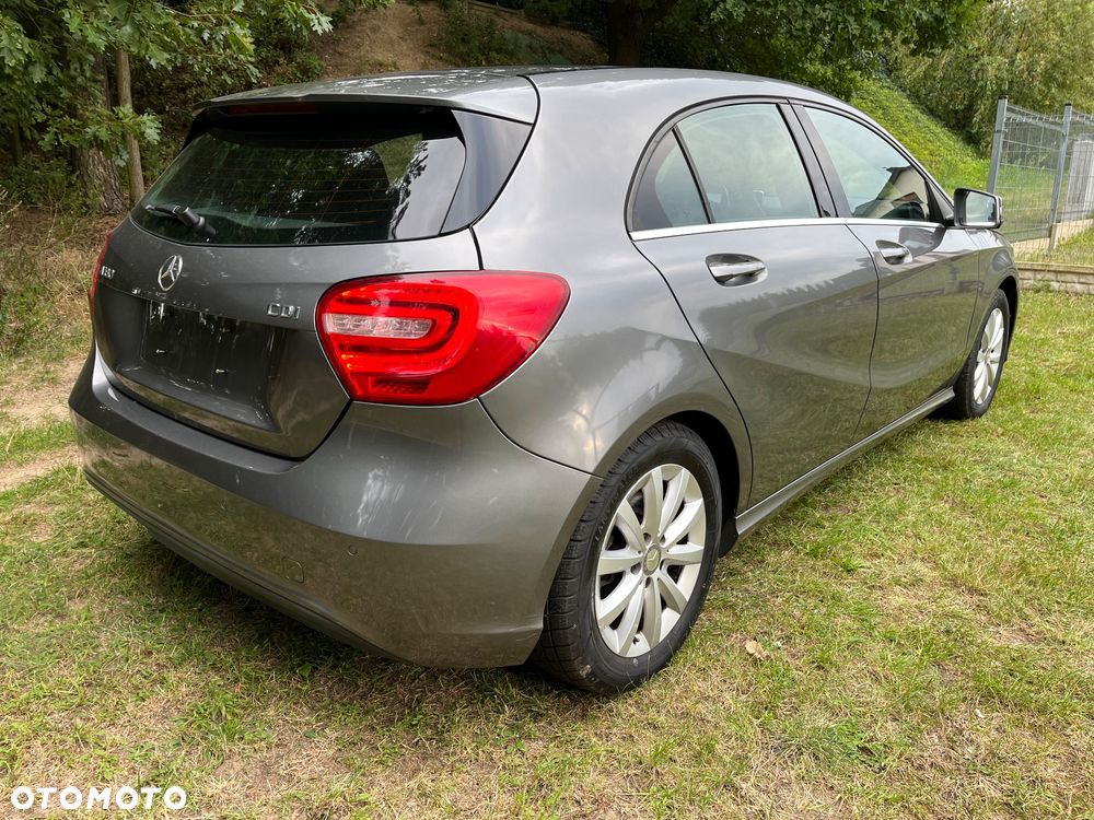 Mercedes-Benz Klasa A 180 CDI (BlueEFFICIENCY) Urban - 7
