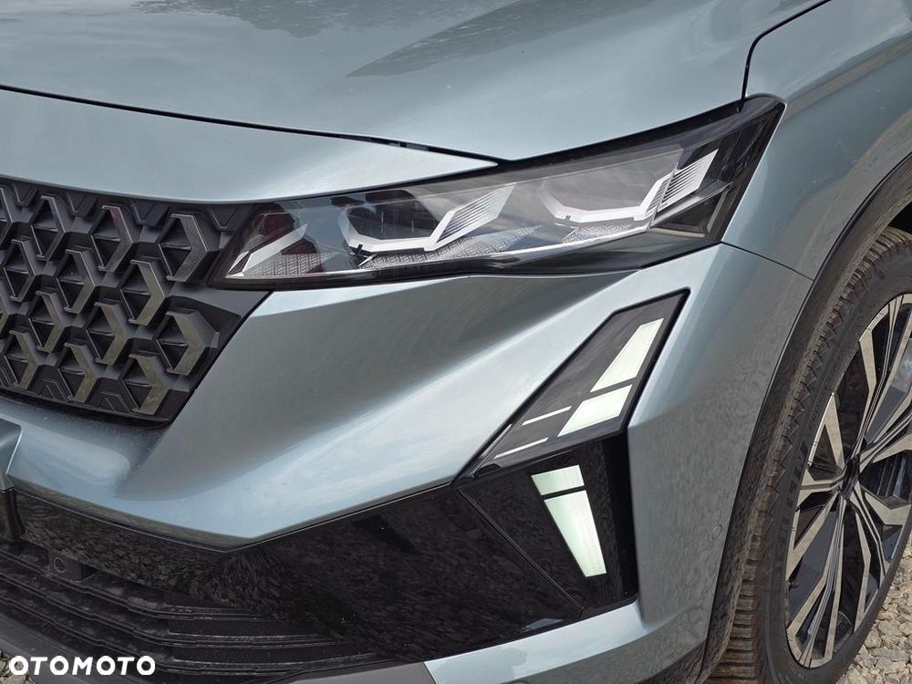 Renault Espace 1.2 E-Tech Full Hybrid 200 Iconic MMT 5os - 25