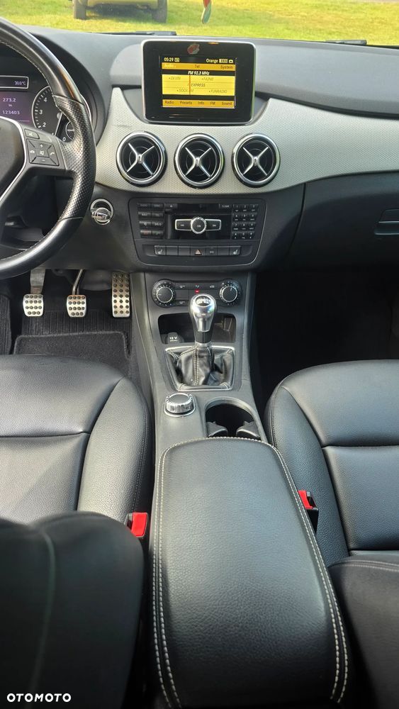 Mercedes-Benz Klasa B 180 - 5