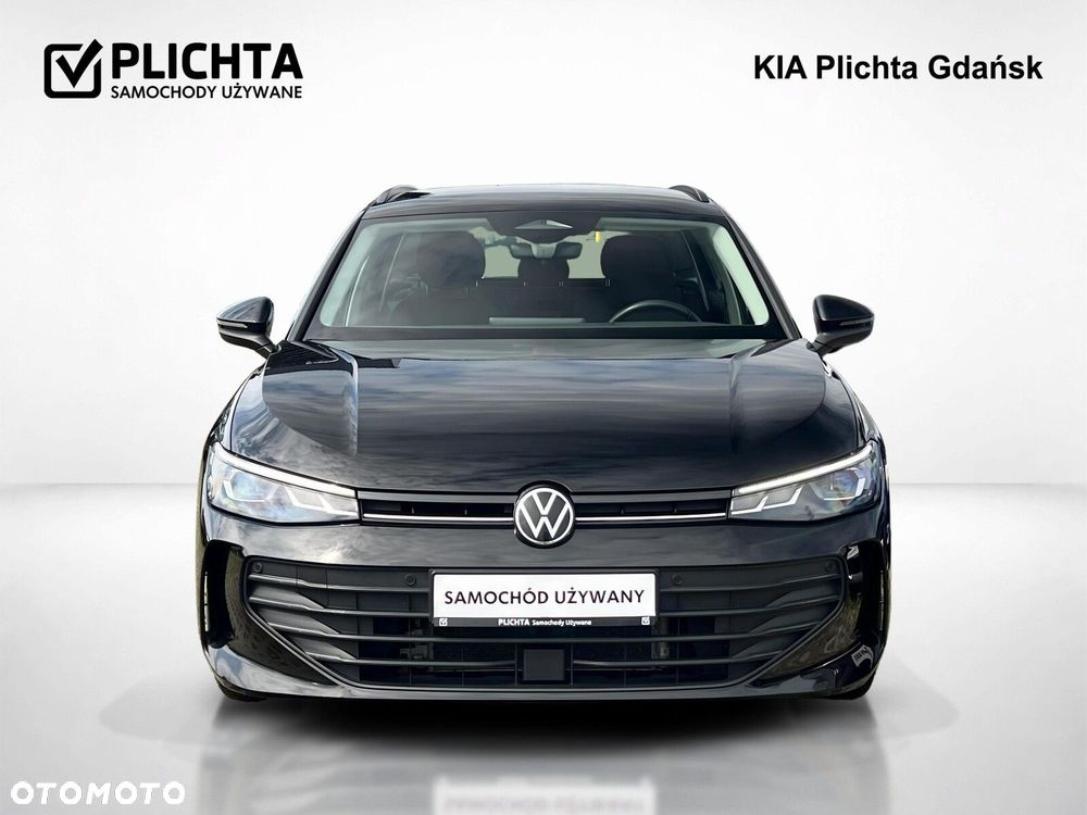 Volkswagen Passat - 8