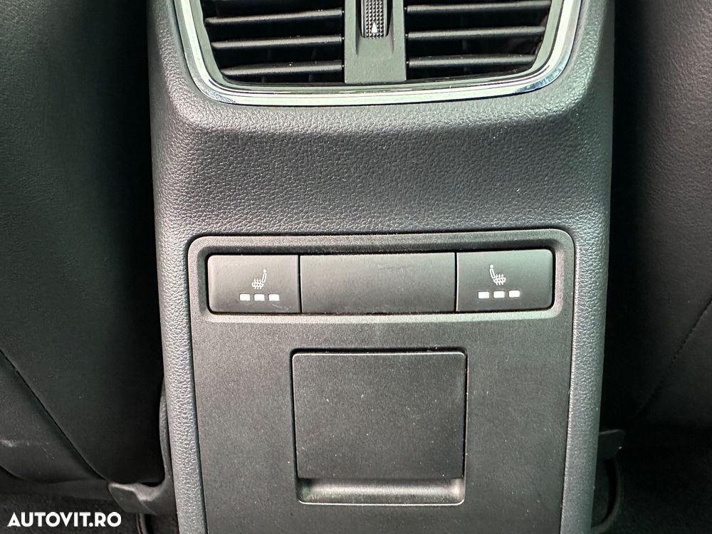 Skoda Octavia 2.0 TDI RS DSG - 29