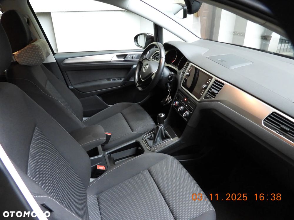 Volkswagen Golf Sportsvan VII SV 1.0 TSI Trendline - 9