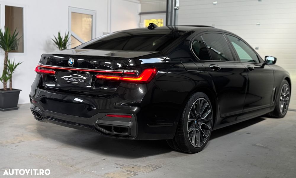 BMW Seria 7 745e - 4