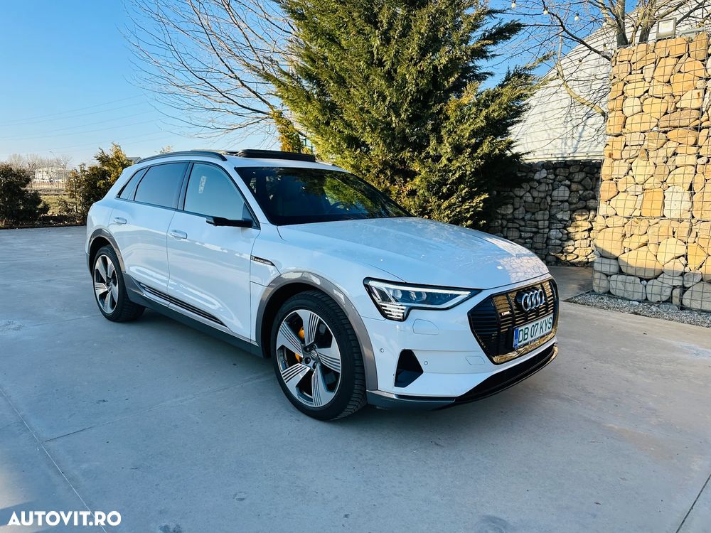 Audi e-tron 55 quattro advanced - 1