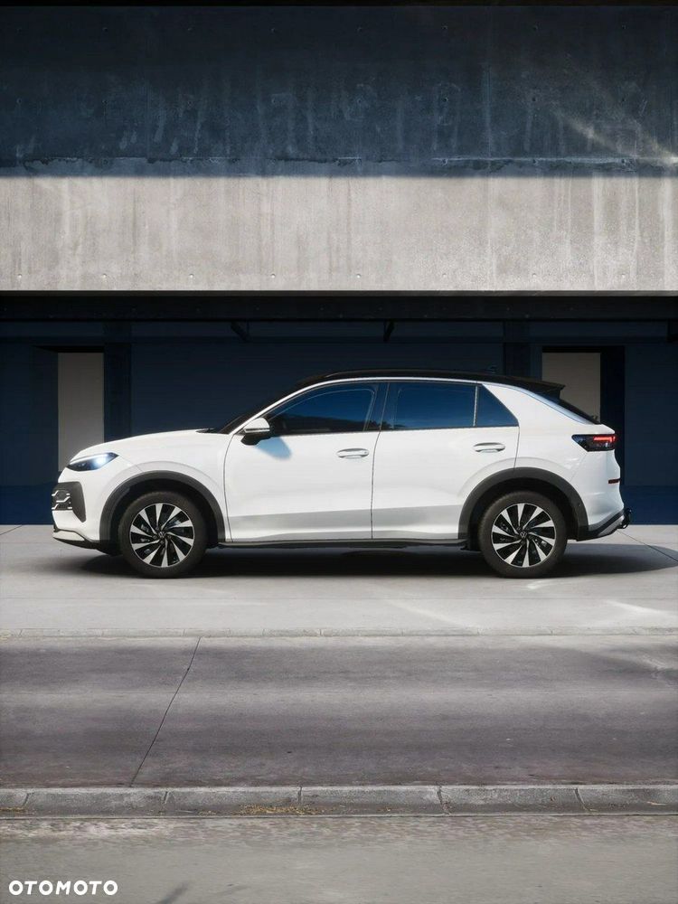 Volkswagen T-Roc - 16