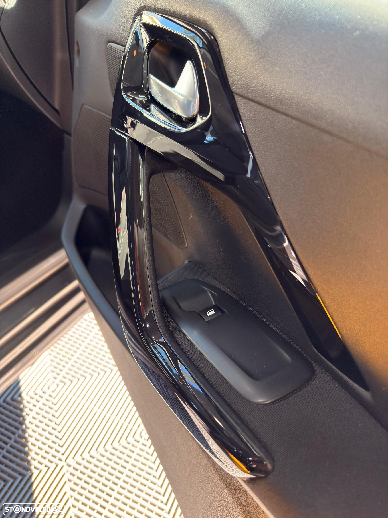 Peugeot 208 82 VTI Allure - 25