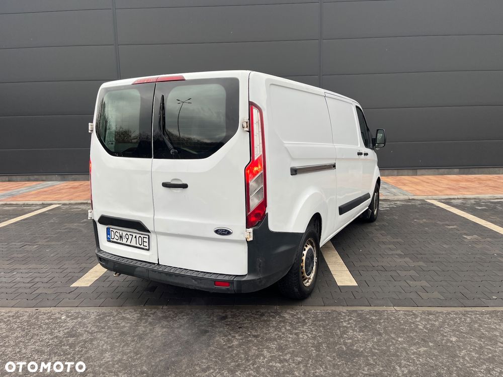 Ford Transit custom - 11